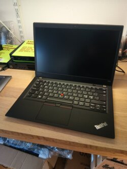 Lenovo ThinkPad T490s refurbished i Grade A med i5-8265U, 16GB RAM og 256GB SSD